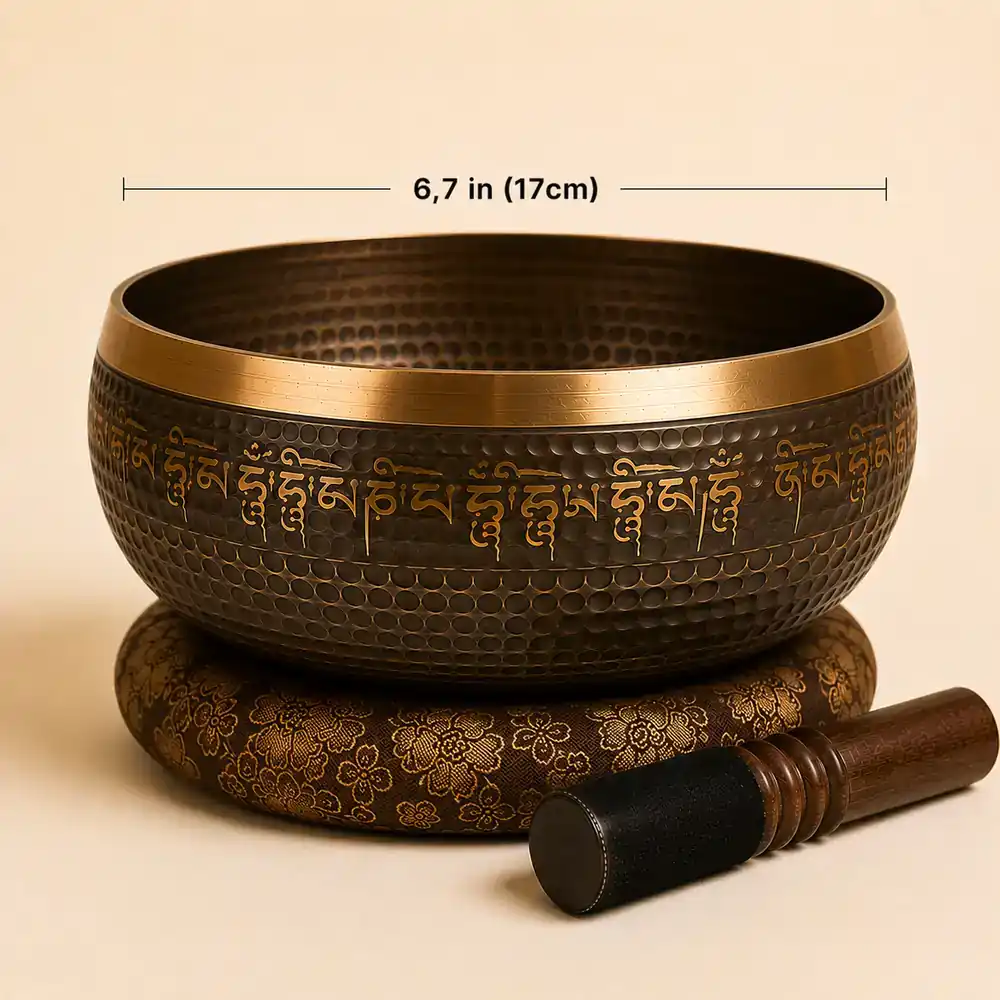 6.7 in — Bowl with leather mallet and cushion